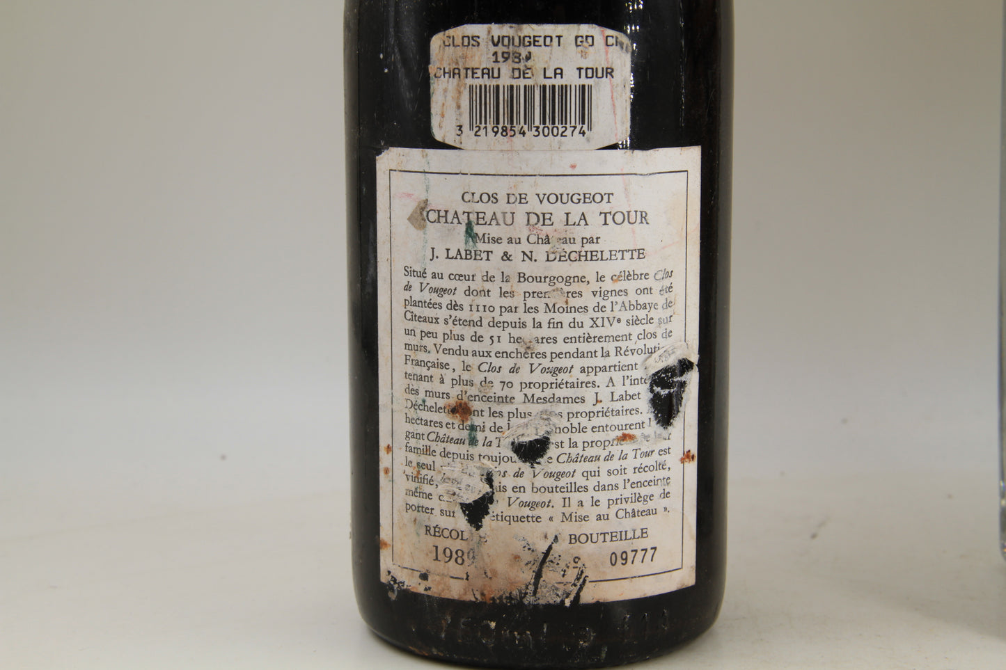 Clos Vougeot  GrandCru   ** 1989 **  Chateau De La Tour - Eric-Dixvins