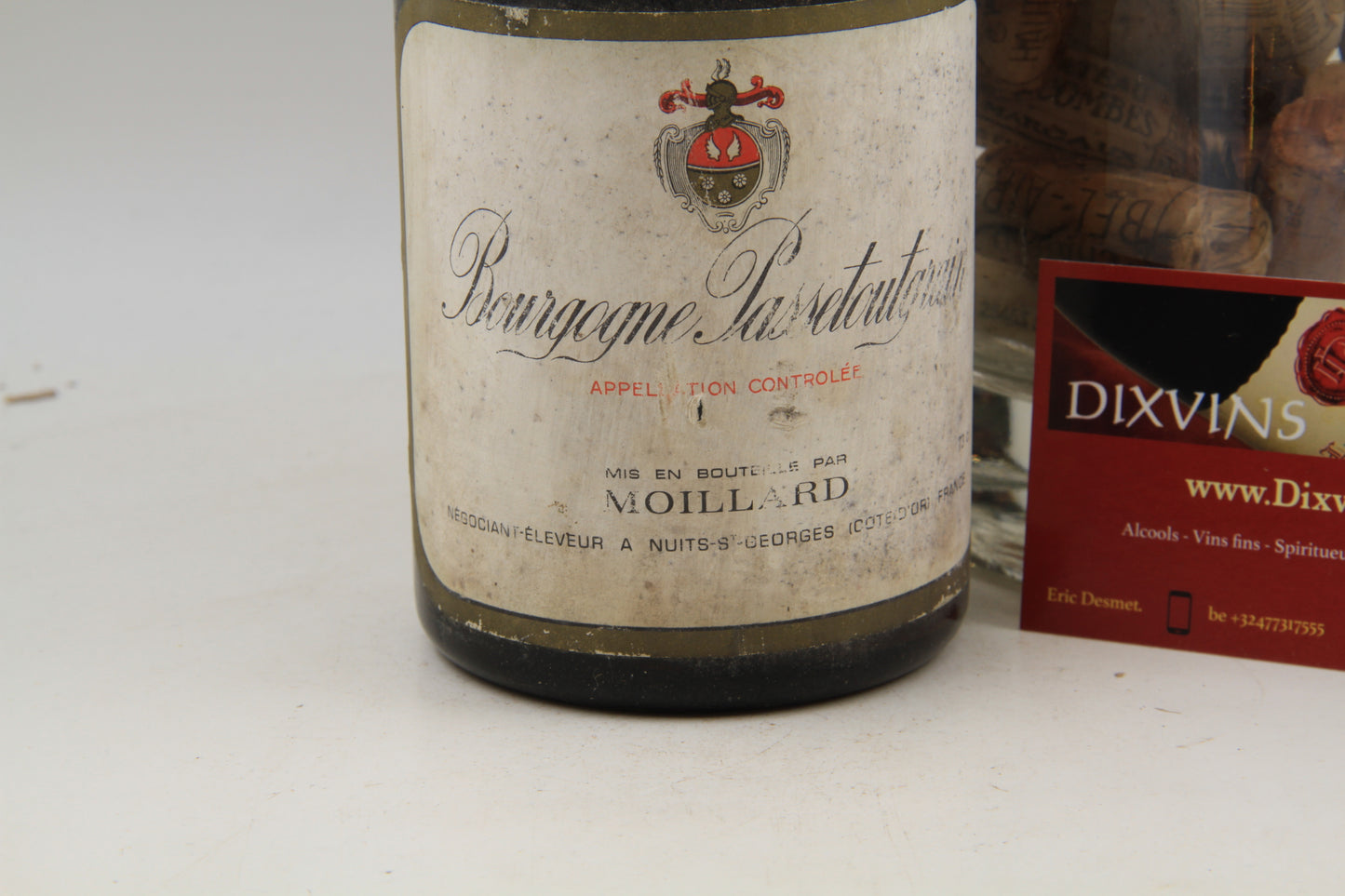 - Bourgogne Passetoutgrain ** 1975 ** Moillard - Eric-Dixvins