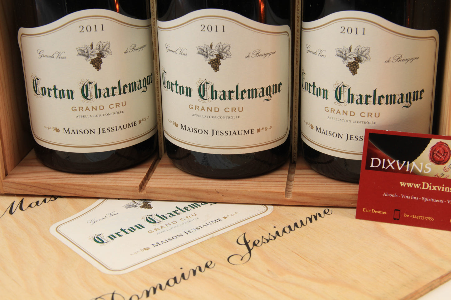 - Corton Charlemagne Grand Cru ** 2011** Domaine Jessiaume   coffret 3 bts - Eric-Dixvins