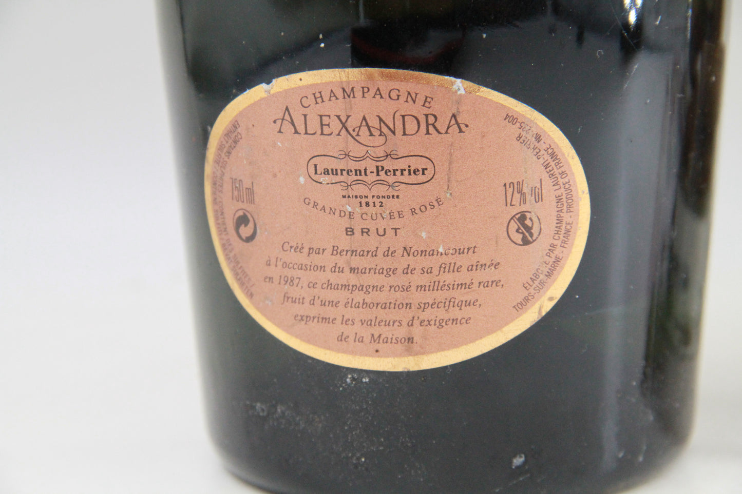 Champagne Alexandra ** 2004 ** Laurent Perrier.   Grande Cuvée Rosé - Eric-Dixvins