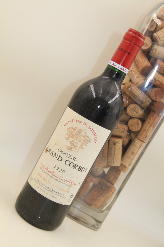 -Chateau Grand Corbin ** 1996 ** Saint Emilion Grand Cru - Eric-Dixvins