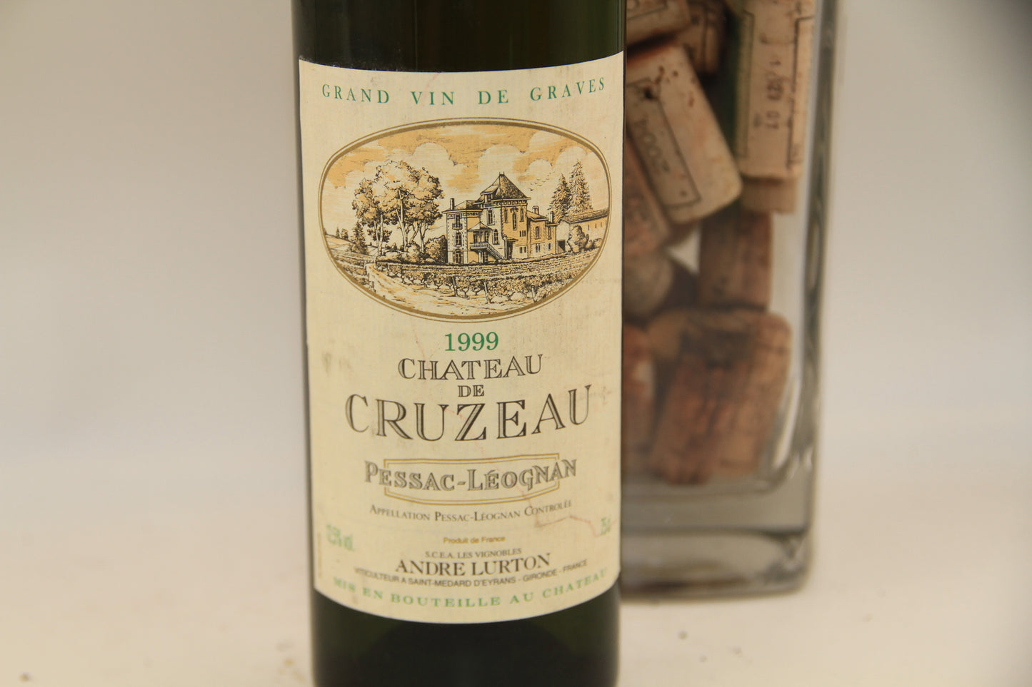 Chateau de Cruzeau ** 1999 ** Pessac Leognan . Lurton - Eric-Dixvins