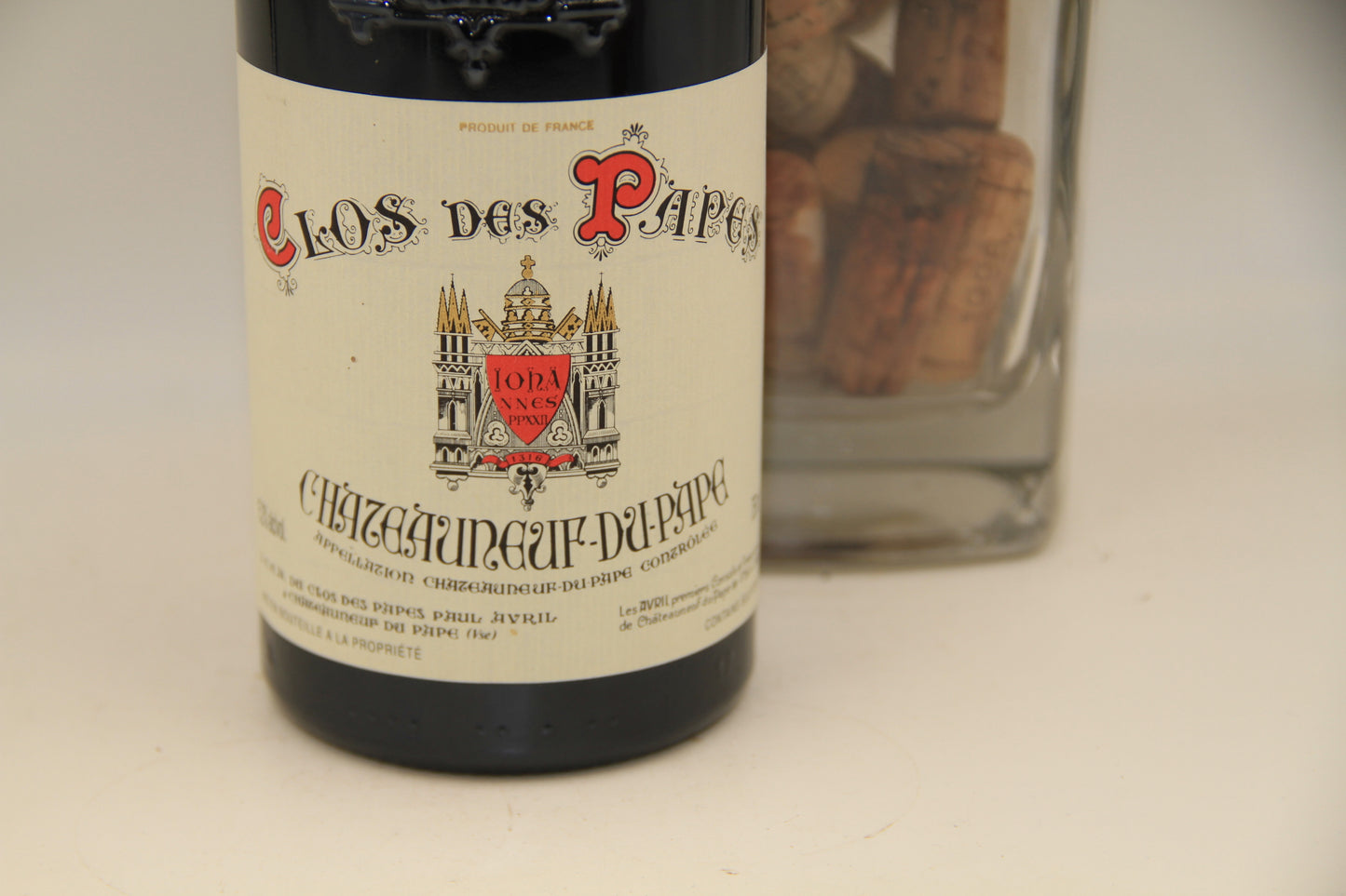 - Chateauneuf du Pape  **2006 ** Clos des Papes - Eric-Dixvins