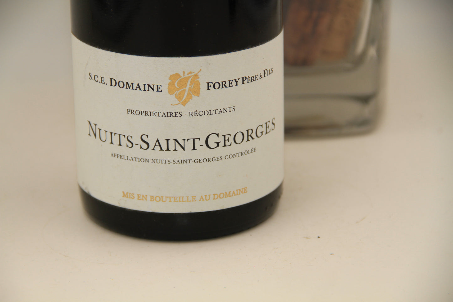 - Nuits Saint Georges **2010 ** Domaine Forey Père & Fils - Eric-Dixvins