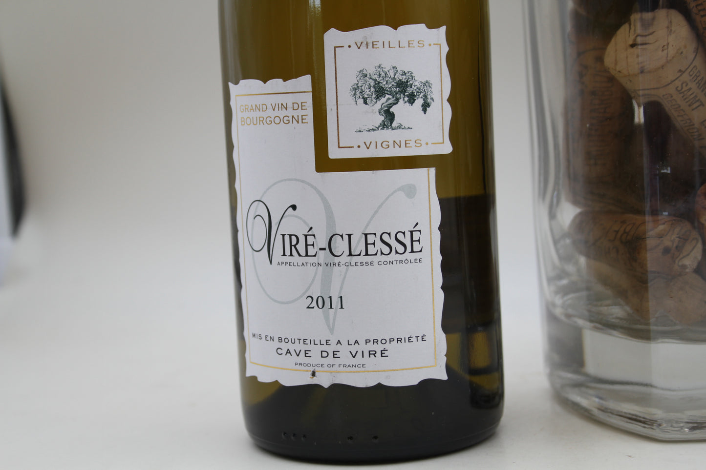 - Viré Clessé  " 2011 " Cave de Viré - Eric-Dixvins