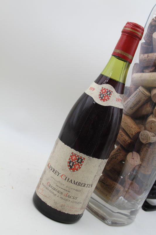 -Gevrey Chambertin  **1979** Georges Jacly - Eric-Dixvins