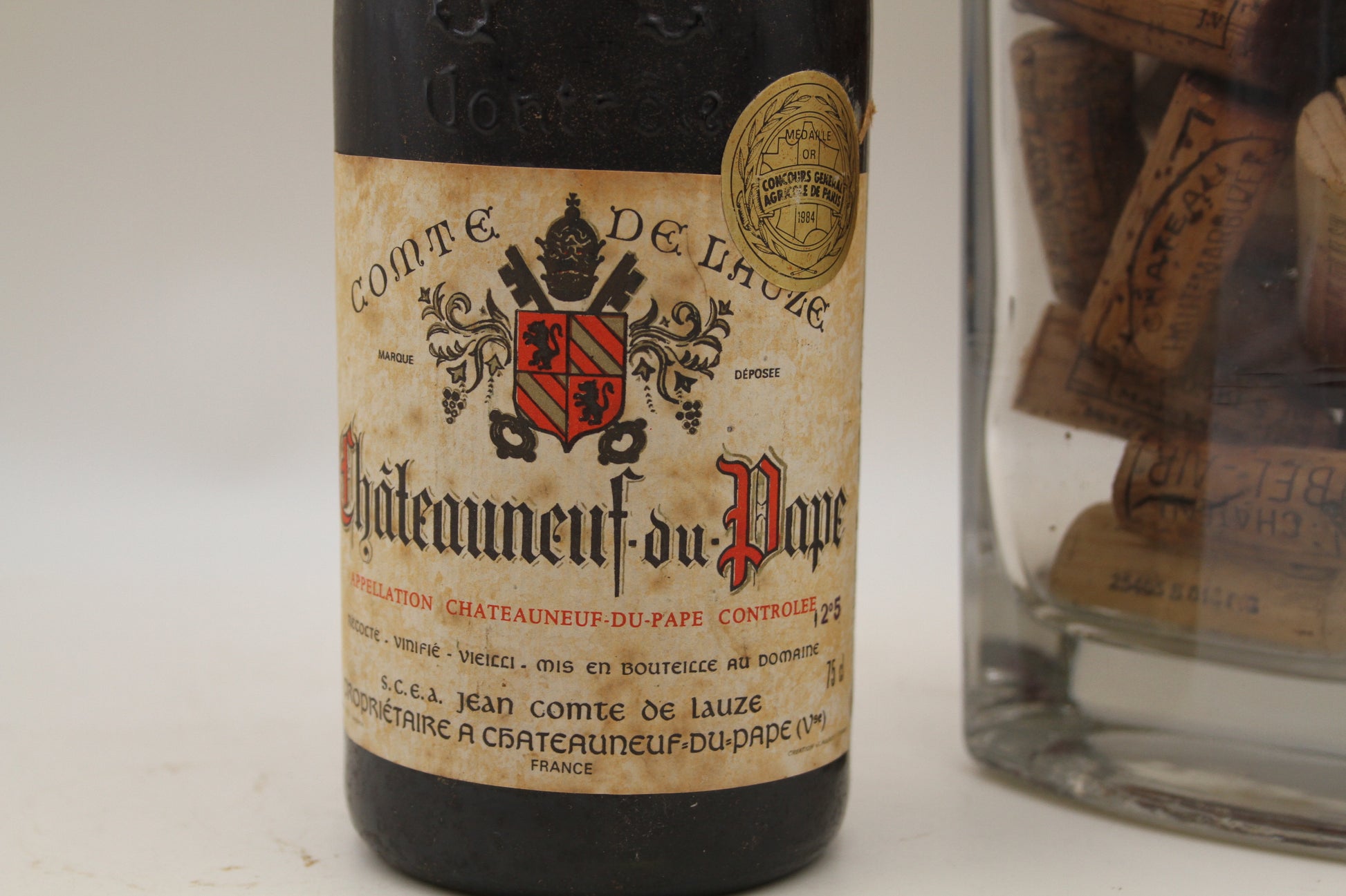 -Chateauneuf du Pape  **1982 ** Jean Comte De Lauze - Eric-Dixvins