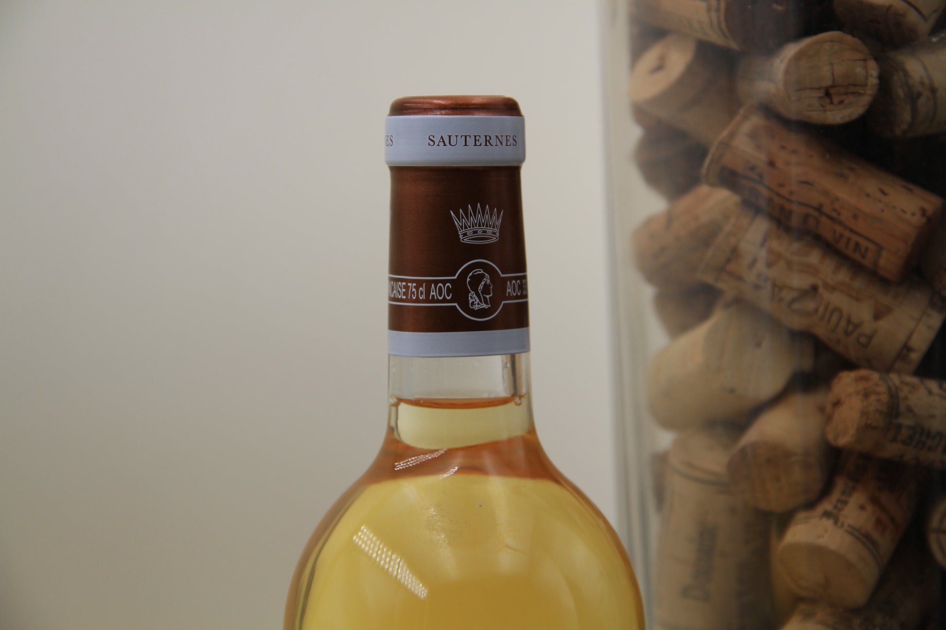 - Sauternes N° 6 Chateau Yquem.  Sauternes - Eric-Dixvins