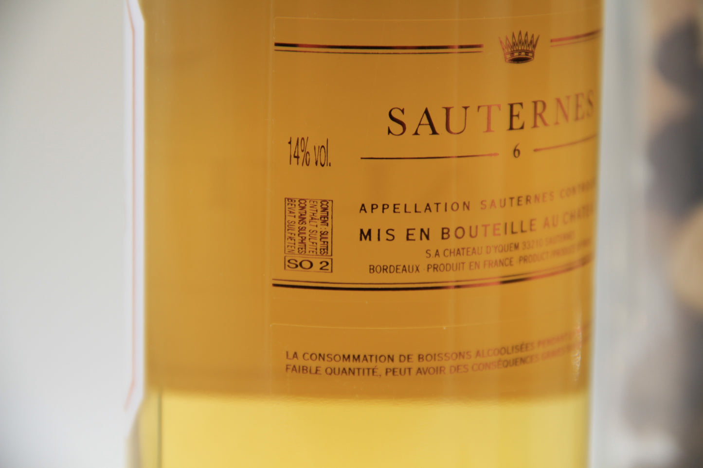 - Sauternes N° 6 Chateau Yquem.  Sauternes - Eric-Dixvins