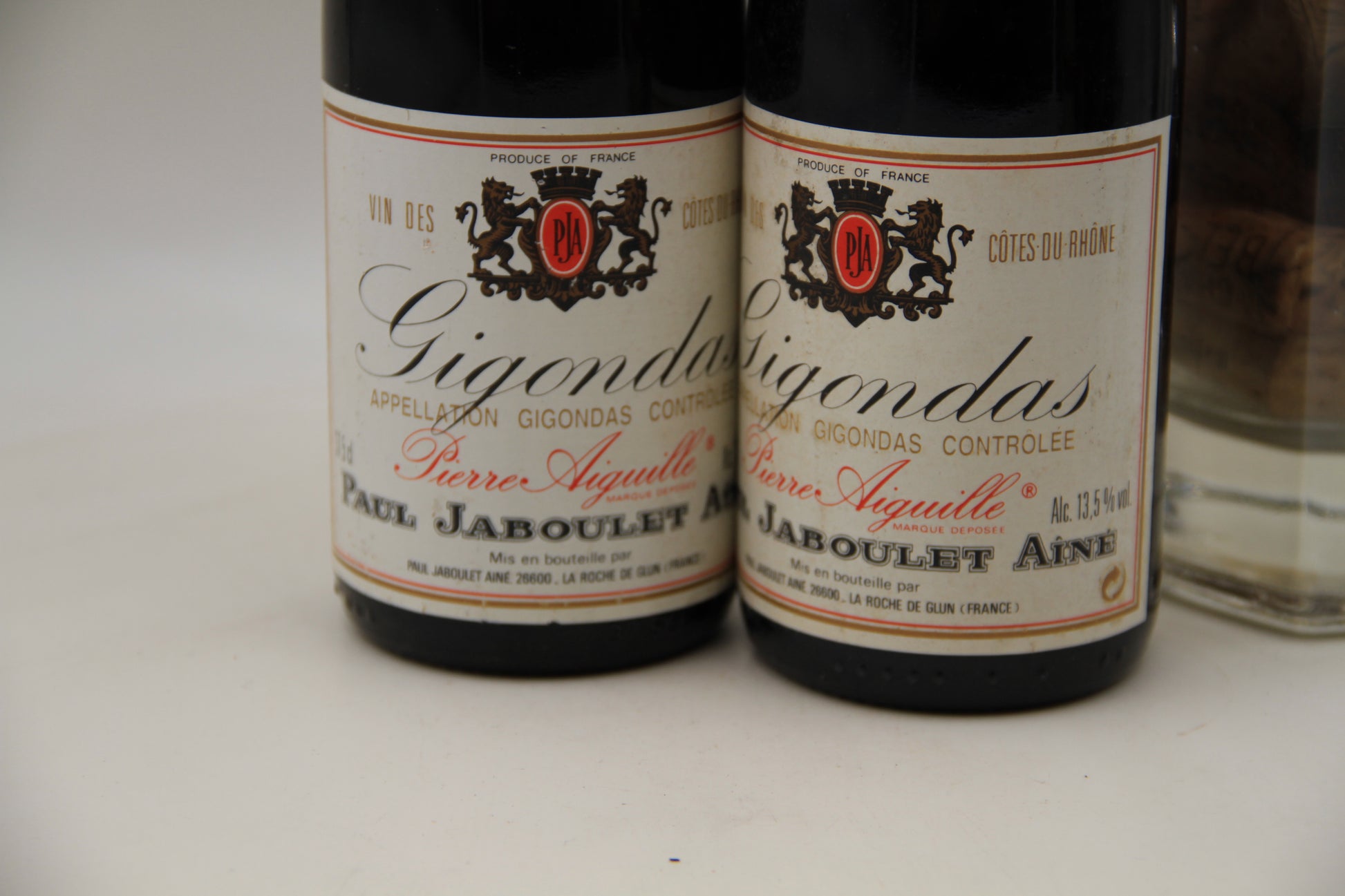 Gigondas  **1996 **  Paul Jaboulet Ainé.     2x37,5cl - Eric-Dixvins