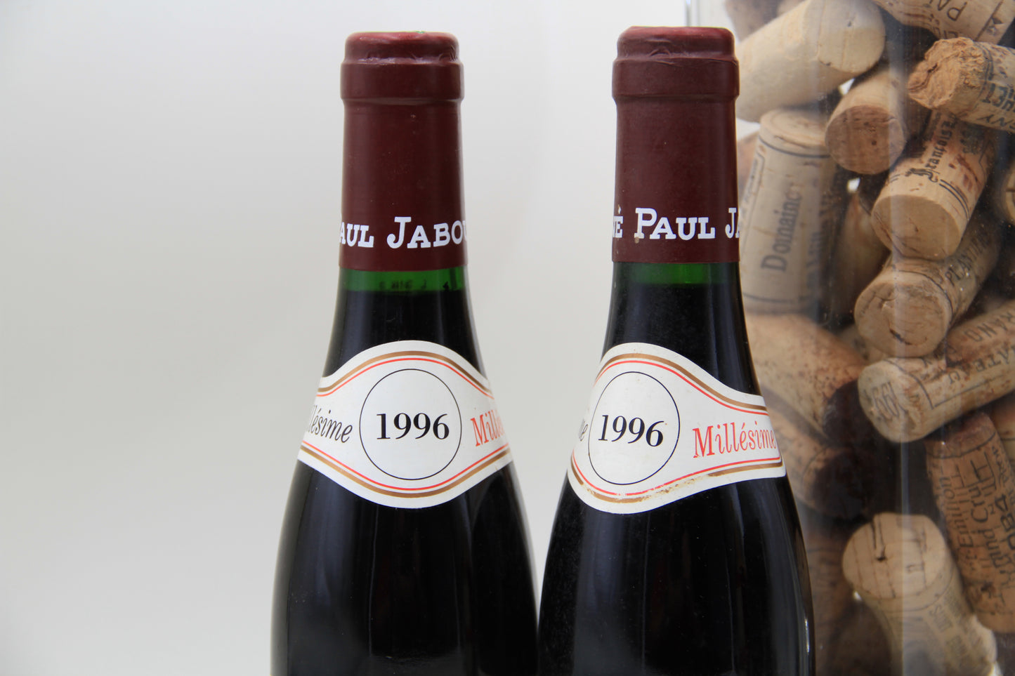 Gigondas  **1996 **  Paul Jaboulet Ainé.     2x37,5cl - Eric-Dixvins