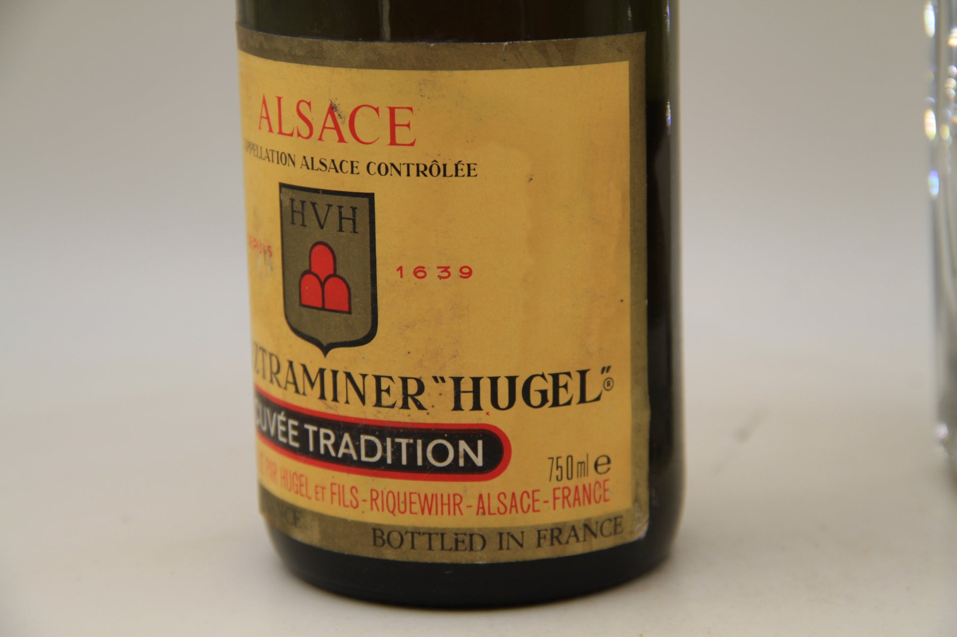 Gewurztraminer "Hugel" Cuvée Tradition. ** 1979 **  Hugel et fils - Eric-Dixvins