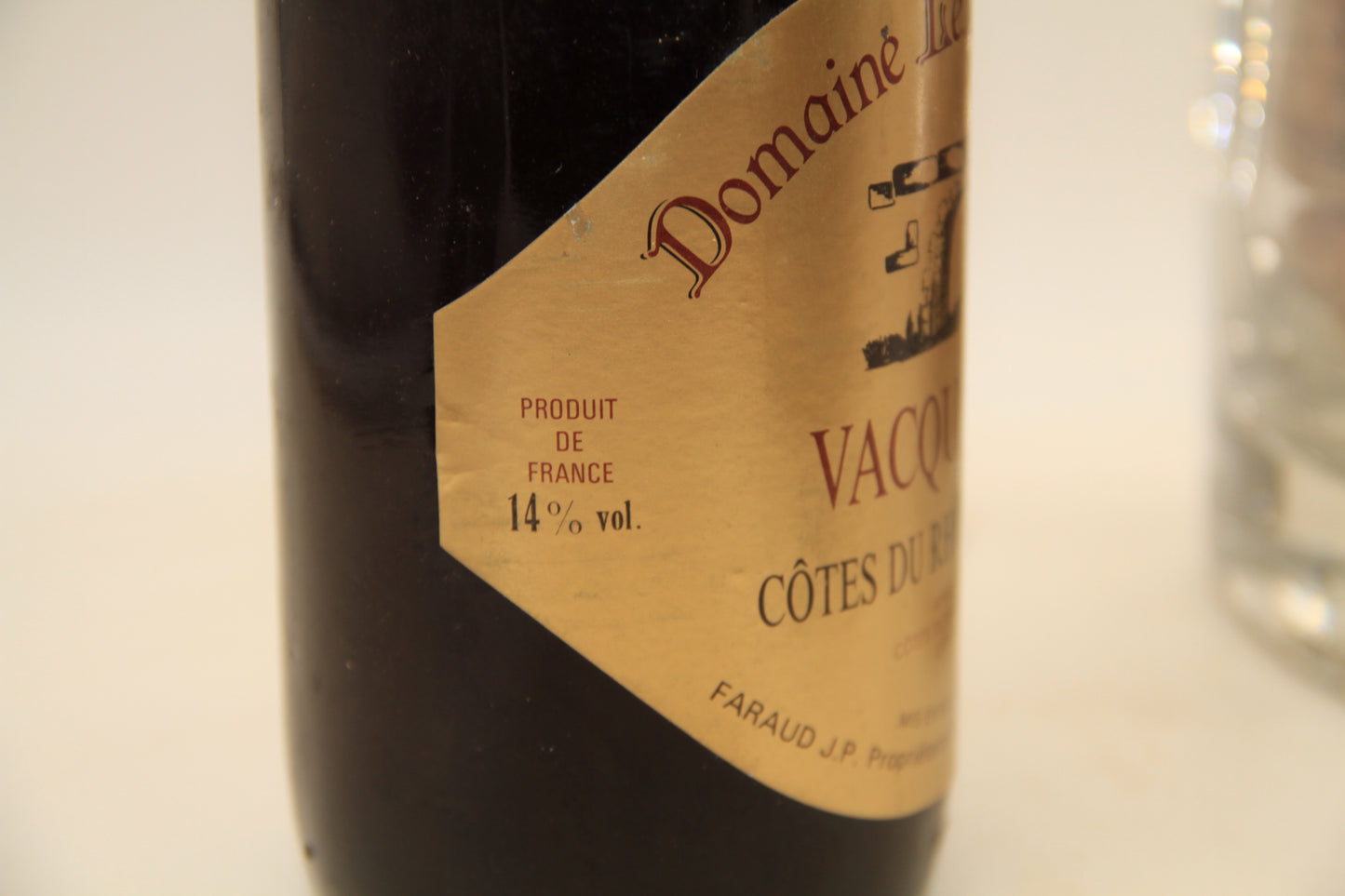 - Vacqueyras ** 1986 ** Domaine Le Pont du Rieu - Eric-Dixvins