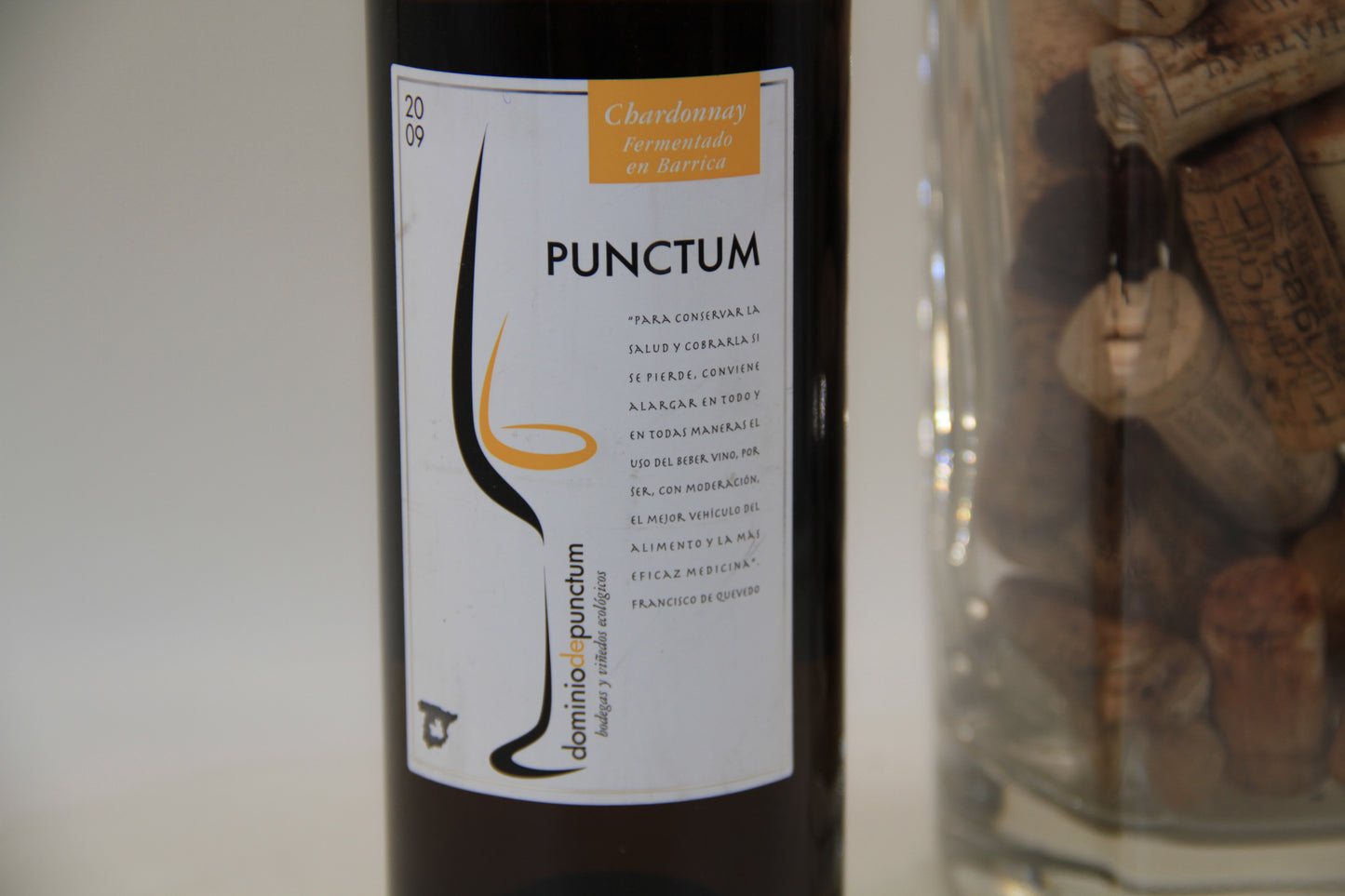 - Punctum. Chardonnay ** 2009 ** Castilla - Eric-Dixvins