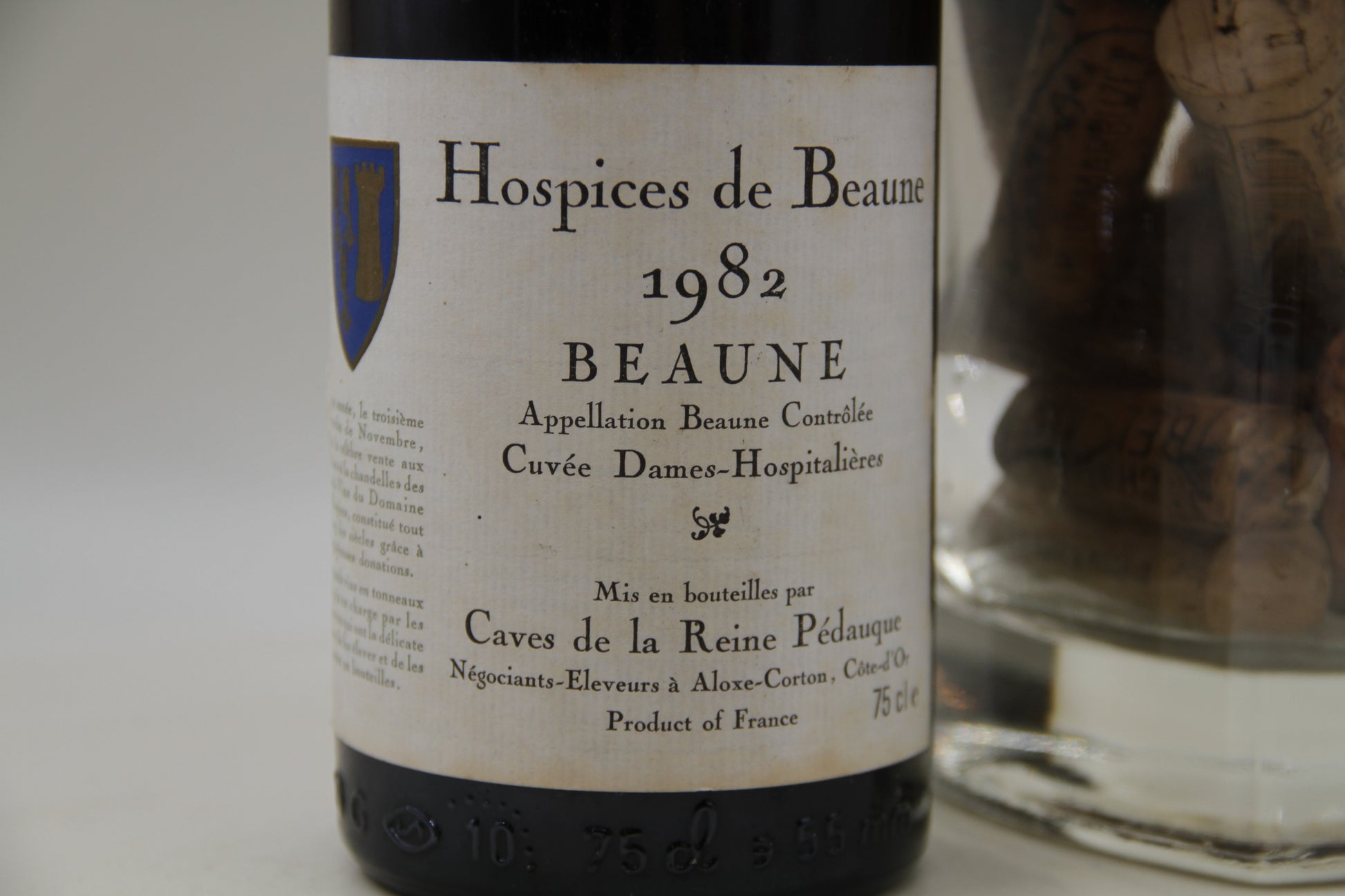 -Beaune  ** Cuvée Dames-Hospitalièreres " ** 1982 ** Hospices de Beaune - Eric-Dixvins