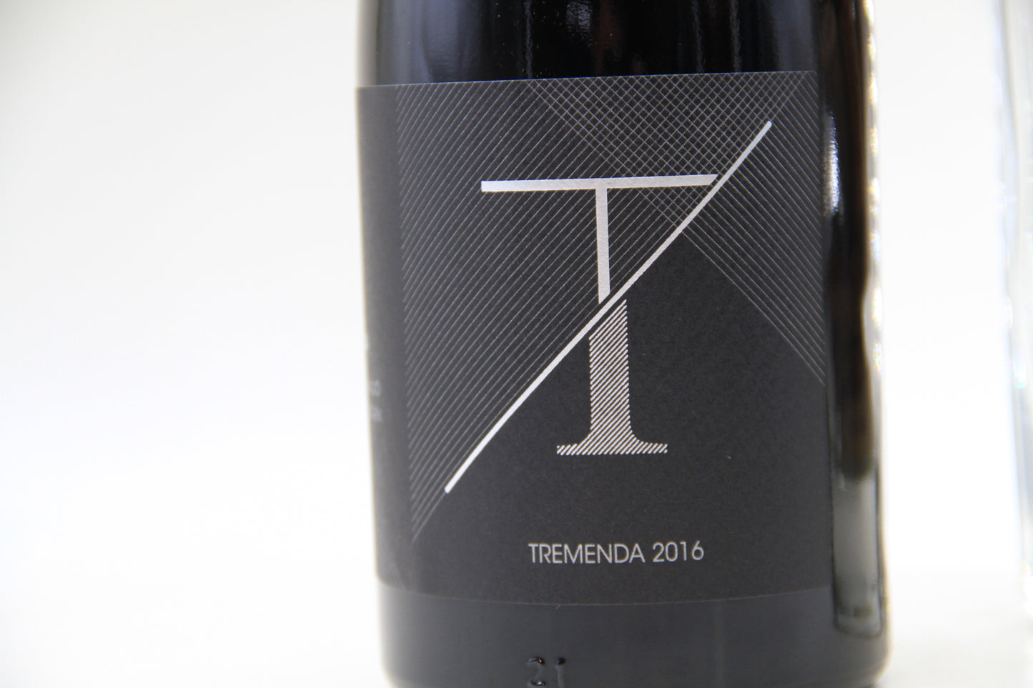 La Tremenda ** 2016 ** Terra Alta    Vins Del Tros - Eric-Dixvins