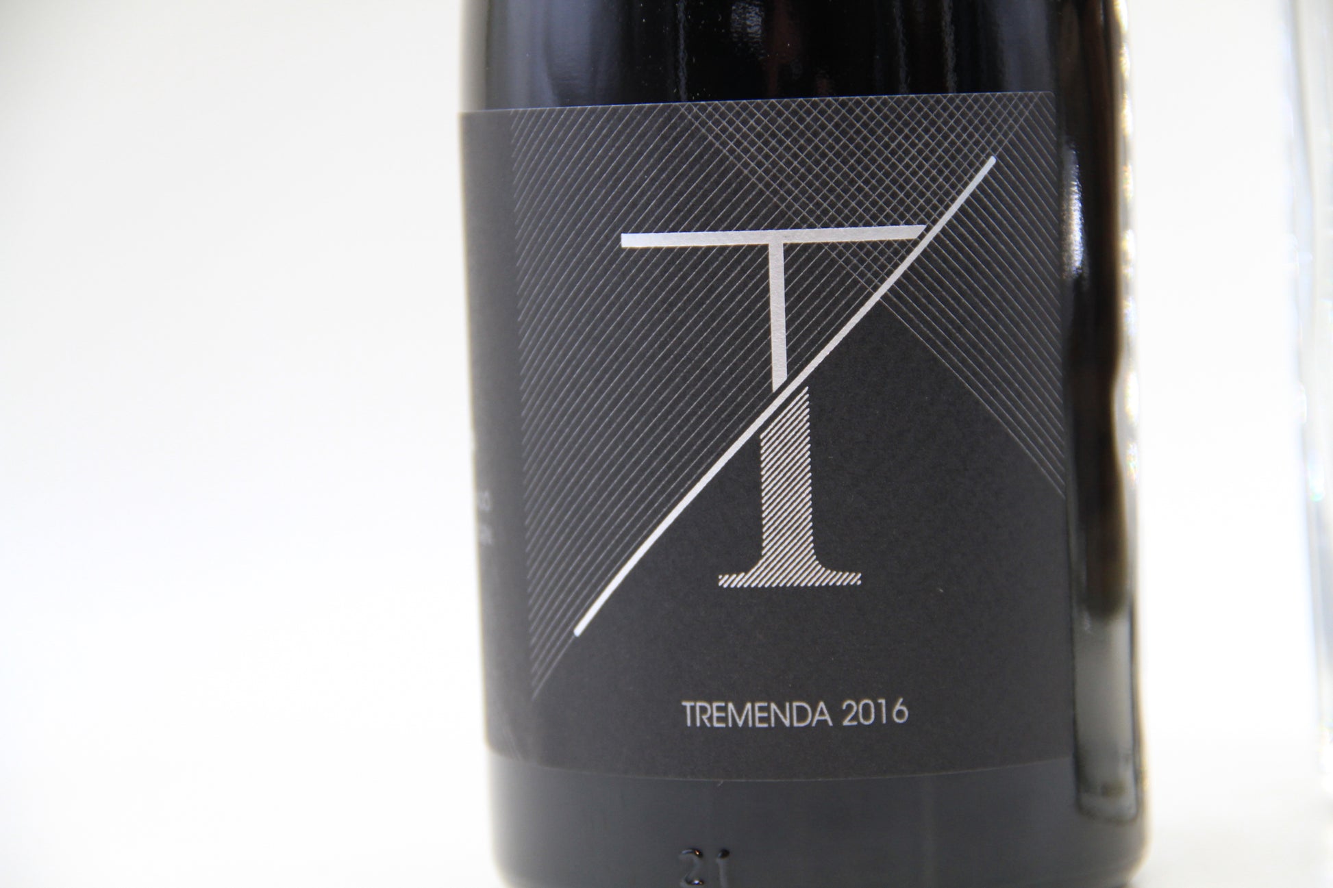 La Tremenda ** 2016 ** Terra Alta    Vins Del Tros - Eric-Dixvins