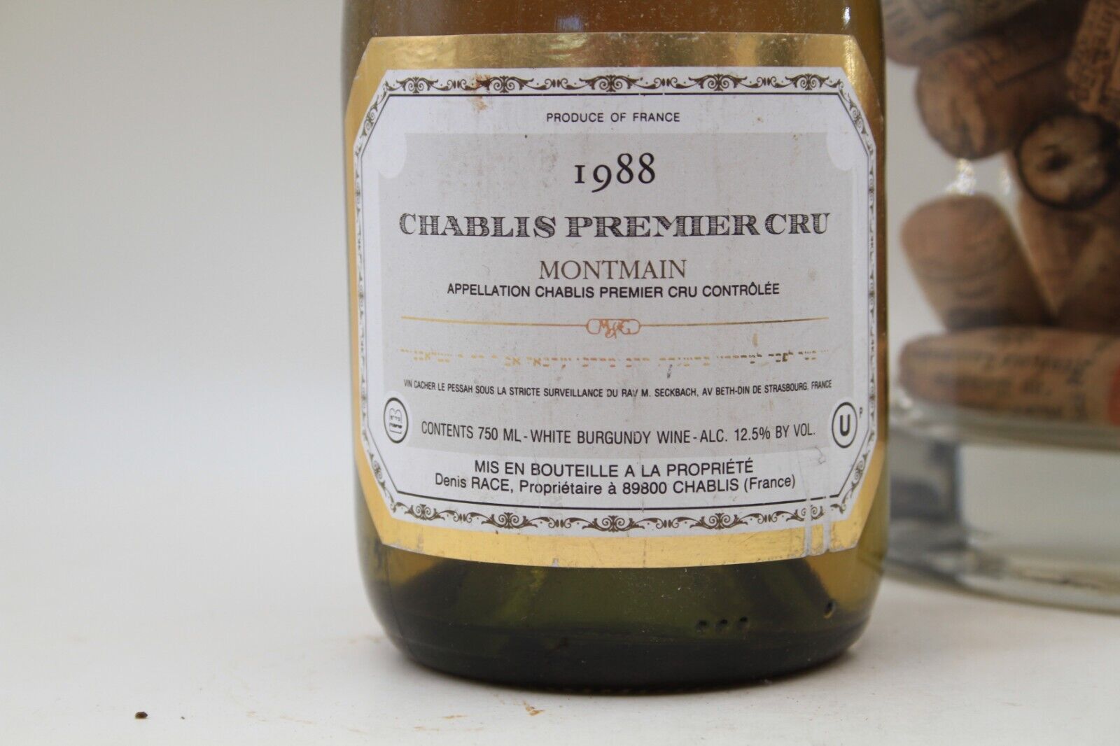 - Chablis 1er Cru  " Montmain  "   **1988** Domaine Race - Eric-Dixvins