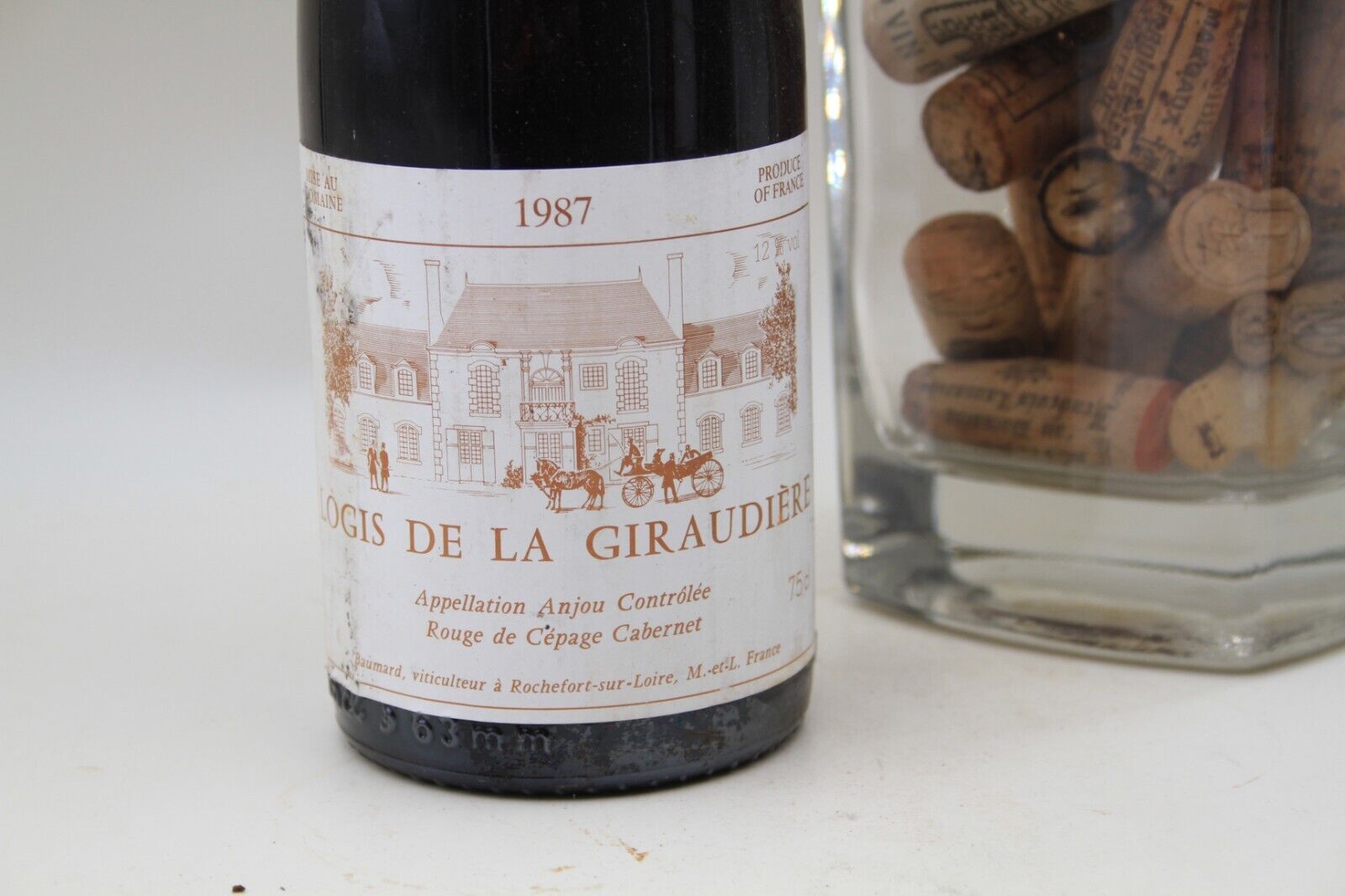 Anjou  Logis de la Giraudière    Domaine Baumard  1987 - Eric-Dixvins